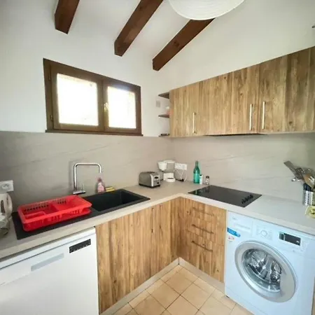 בית נופש 4 Pieces Avec Terrasse, A 200m De La De Santa-giulia, Climatisee Et Parking Prive - Fr-1-62-145